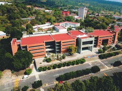 <a href="/noticias/iniciara-segunda-etapa-de-reconstruccion-del-edificio-principal-para-la-uaem">Iniciará segunda etapa de reconstrucción del edificio principal para la UAEM</a>